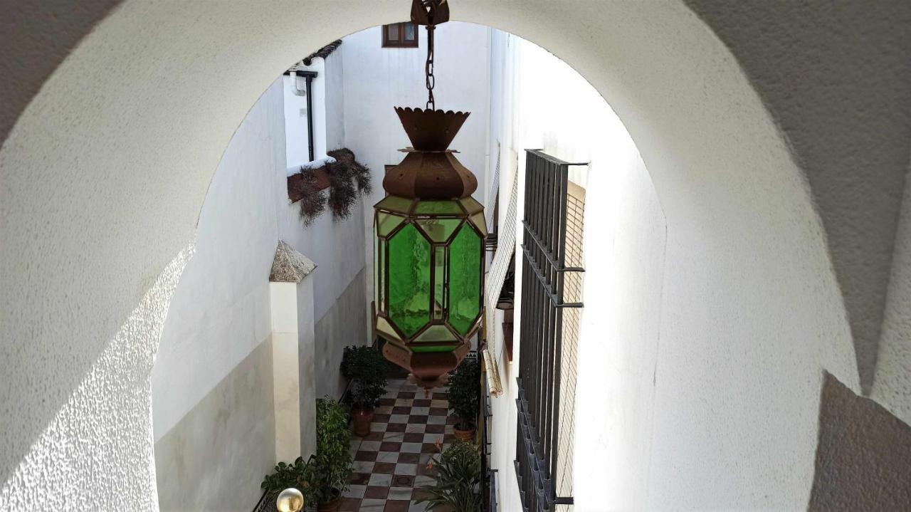 La Pequena Taifa I Apartment Kordoba Bagian luar foto
